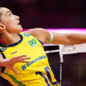 Gabi Guimarães é segunda melhor jogadora de vôlei do mundo em 2025