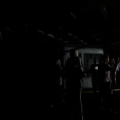 Gestor de prédio há 6 dias sem luz soma 30 protocolos da Enel: Indignação