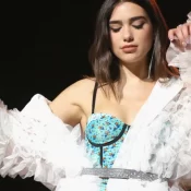 Veja como chegar ao show da Dua Lipa em São Paulo; ingressos ainda estão disponíveis