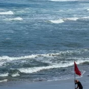 Após 10 mortes no litoral de SP, veja dicas para evitar afogamentos