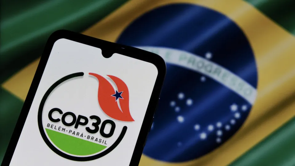 Brasil vê países colaborando e expressa otimismo em encerrar COP30 no prazo