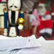 Cartinhas de Natal dos Correios 2025 estão disponíveis