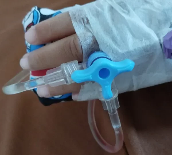 Criança de 10 anos perde a visão de um olho após agressão em escola do Rio