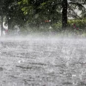 Defesa Civil de SP alerta para chuva intensa nos primeiros dias do ano