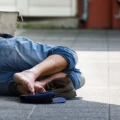 Estudo aponta mais 365 mil pessoas em situação de rua no Brasil