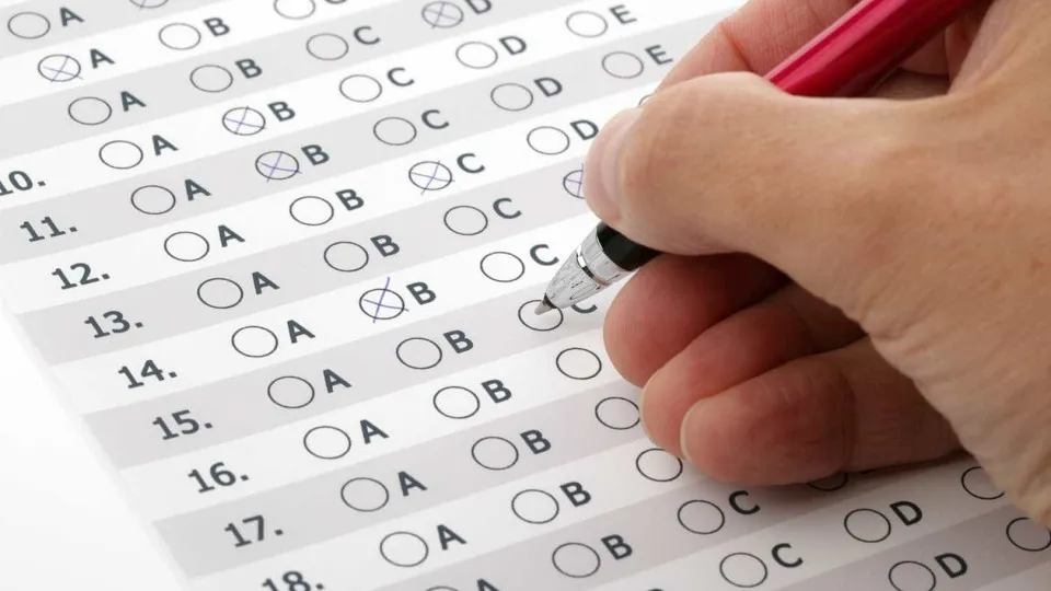 Faltou ao 1º dia do Enem 2025? Veja se pode fazer o 2º dia de provas