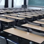 Governo Lula libera quase R$ 1 bi para recompor orçamento de universidade federais