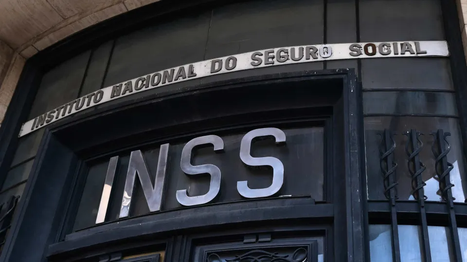 INSS fechará agências por 3 dias, e sindicato fala em pressão