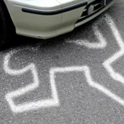 Juiz suspeito de dirigir com mulher no colo ao atropelar ciclista em SP diz ter medo de ser preso