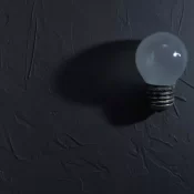 Mais de 50 mil imóveis permanecem sem energia em SP; chuva causa estragos na capital e litoral