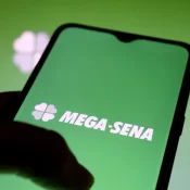Mega-Sena acumula novamente e prêmio principal vai para R$ 63 milhões