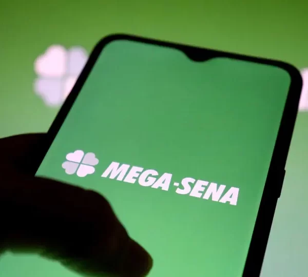 Mega-Sena acumula novamente e prêmio principal vai para R$ 63 milhões