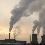 Mudança climática deixa eventos mais extremos em 2025 e expõe desigualdade