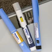 Uso de canetas emagrecedoras por idosos requer cuidados, diz geriatra