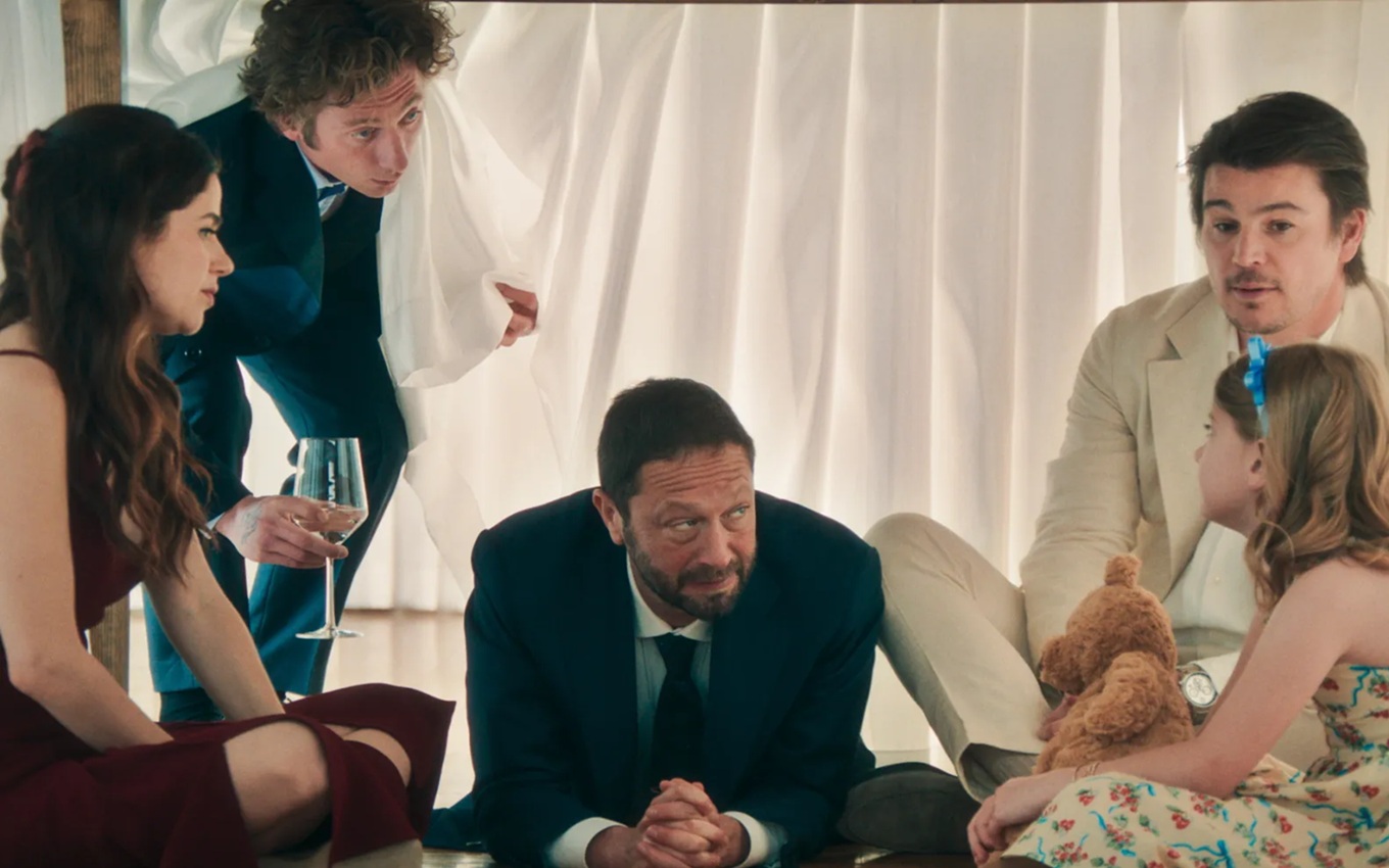 A série mais intensa da década perdeu força, mas O Urso não acabou