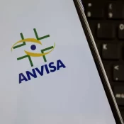 Anvisa estabelece diretrizes para a emissão de receitas controladas de forma digital