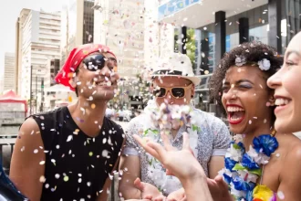 Brasil recebe 300 mil estrangeiros no Carnaval