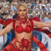 Carnaval do RJ: veja quem fecha o Grupo Especial hoje