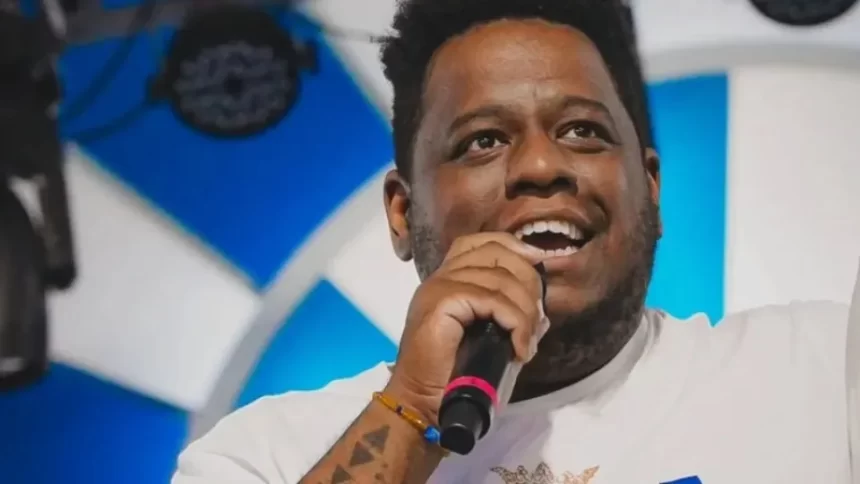 Carnavalesco da Portela pede demissão após problemas em desfile