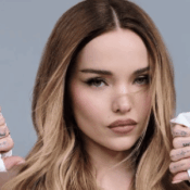 Dove Cameron teve ataque de pânico ao descobrir que seu pai havia morrido