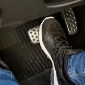 Motorista encerra corrida após ato sexual de passageiros em Salvador