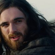 O Morro dos Ventos Uivantes é bom? Veja o que a crítica diz sobre o filme