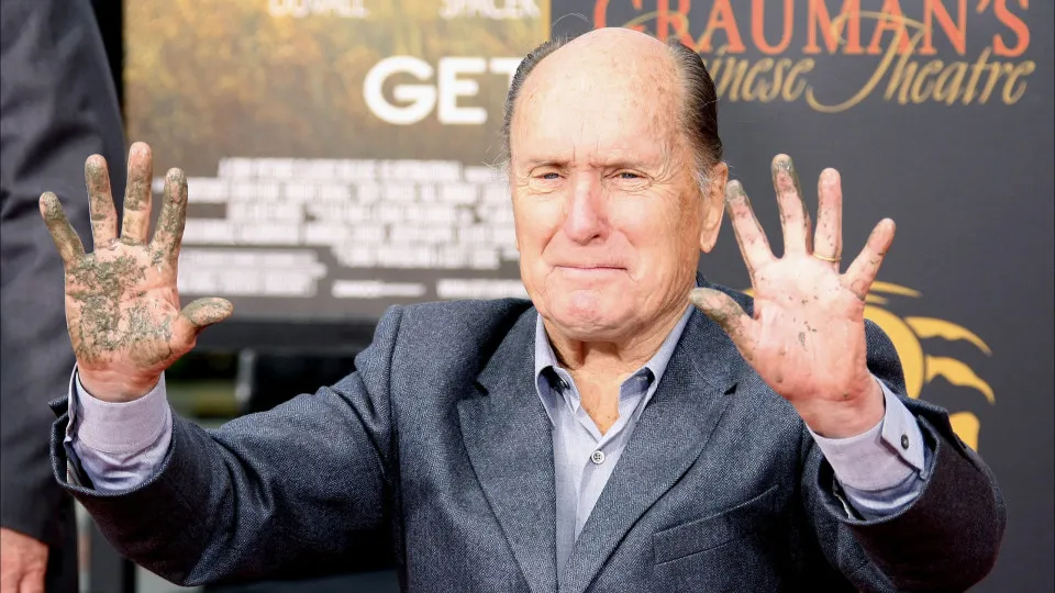 Onde ver filmes de Robert Duvall, como 'O Poderoso Chefão', no streaming