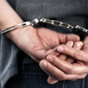 Sobe para sete o número de mortos em acidente com ônibus em Marília (SP), e motorista é preso