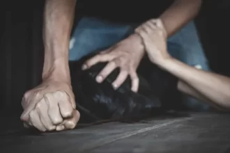 8,8% dos adolescentes dizem já ter sido forçados a ter relação sexual, aponta pesquisa