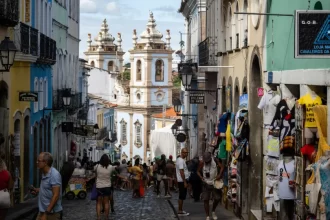Brasil é o 7º país mais feliz do mundo, segundo pesquisa