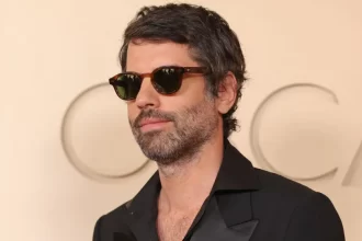 Brasileiro Adolpho Veloso fica sem Oscar de fotografia, que vai para 'Pecadores'