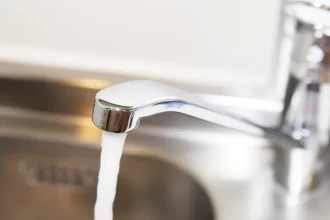 Condomínios no Rio pedem mudança na forma de cobrança da conta de água