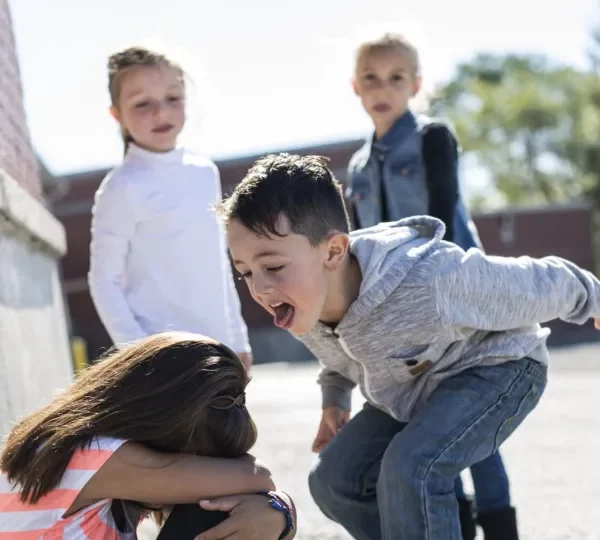 Crianças de 5 a 9 anos lideram alta de internações por saúde mental em SP