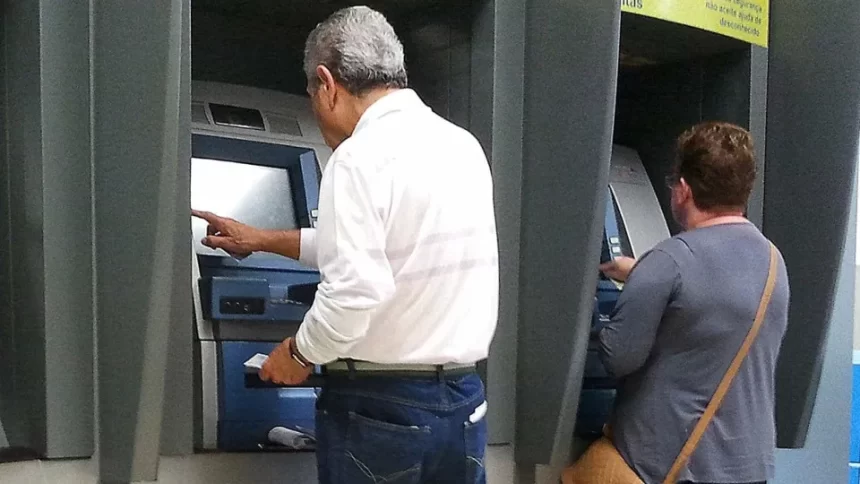 Febraban alerta sobre golpe do falso gerente