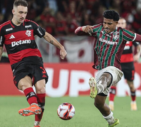 Fluminense e Flamengo jogam por título do Campeonato Brasileiro