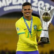 Lateral Kaiki é convocado para amistosos da seleção brasileira