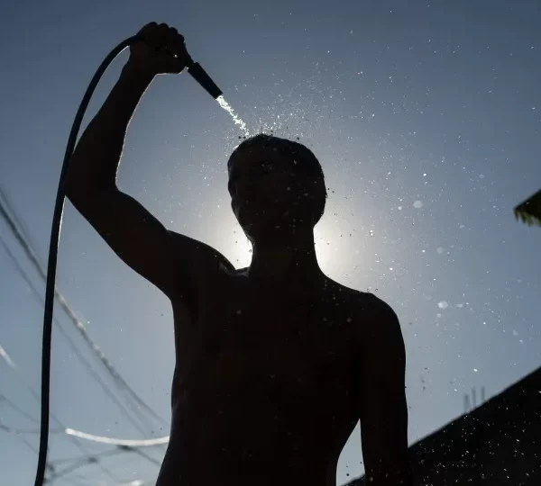 Onda de calor deve afetar três estados esta semana