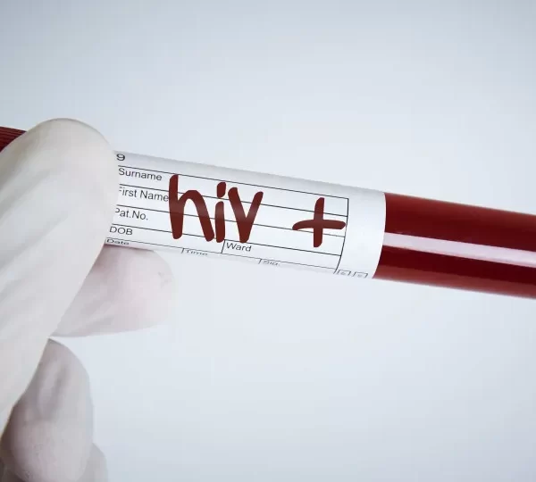 Paciente reclama de demora em UPA e tem teste de HIV lido em voz alta em SP