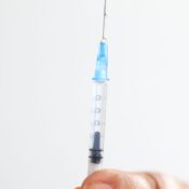 Pesquisa alerta para adolescentes ainda desprotegidos contra o HPV