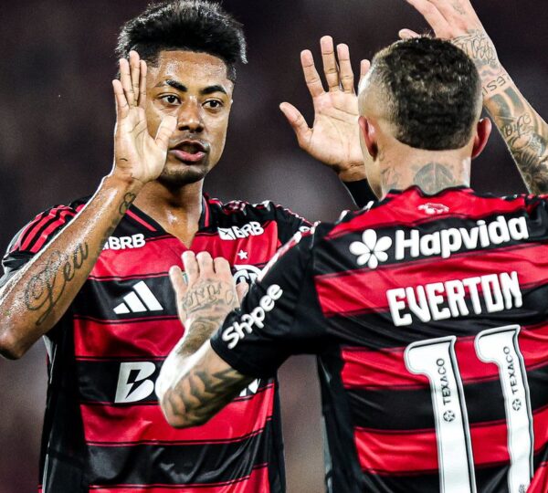 Rádio Nacional transmite nesta quarta jogo entre Flamengo e Cruzeiro