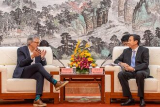 Saúde busca na China alianças para impulsionar serviços de IA no SUS