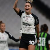 Sob o comando de Gabi Zanotti, Corinthians goleia América-MG