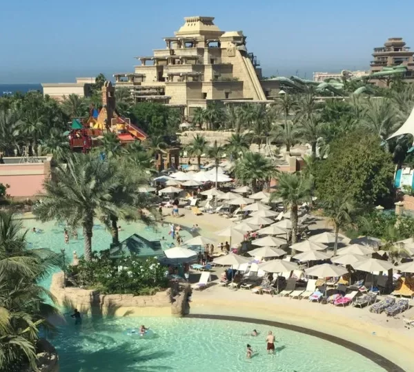 Vereadora denuncia funcionário de parque aquático por assédio sexual no CE