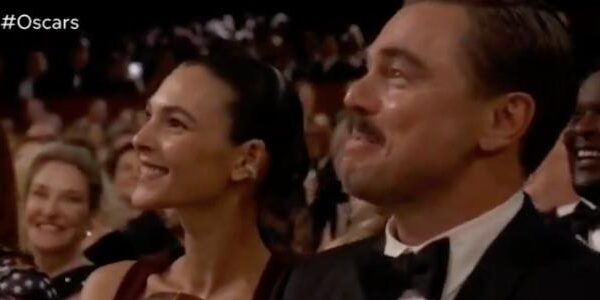 Vittoria Ceretti apareceu com Leonardo DiCaprio no Oscar 2026