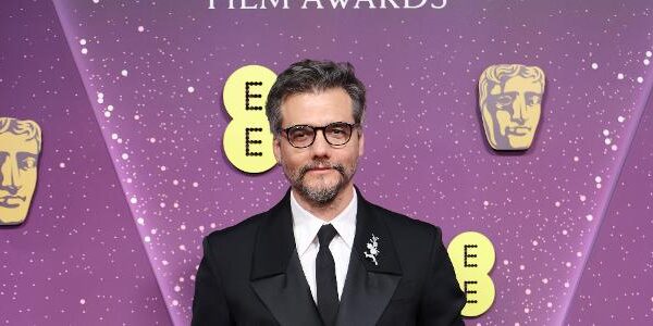 Wagner Moura no tapete vermelho do Bafta