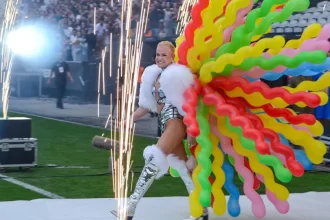 Xuxa anuncia o show 'O Último Voo da Nave' no Maracanã, no Rio de Janeiro