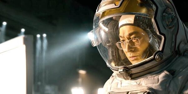 Li Xuejian é um dos homens em missão de salvar o planeta no blockbuster chinês