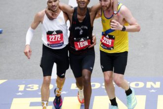 Brasileiro vira manchete por ato de empatia na Maratona de Boston
