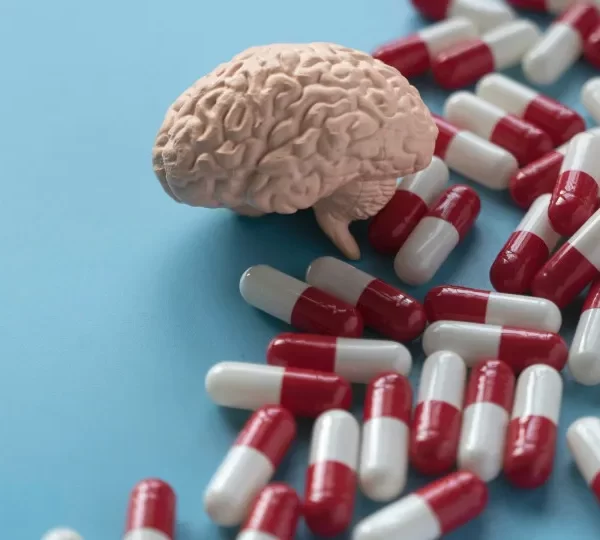 Medicamento contra progressão do Alzheimer chega ao País em junho