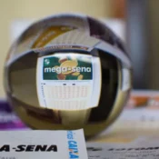 Mega-Sena sorteia prêmio estimado em R$ 130 milhões nesta quinta-feira